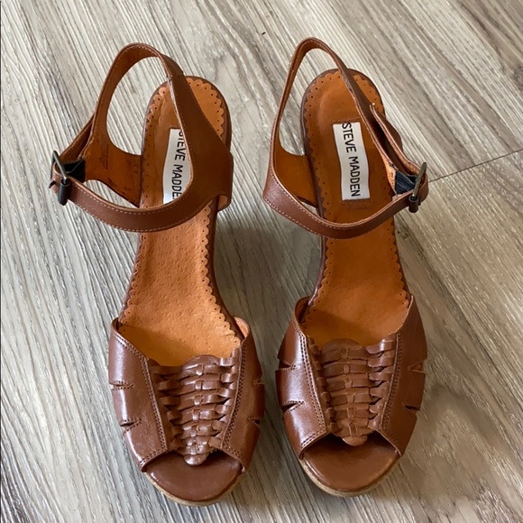 steve madden huaraches